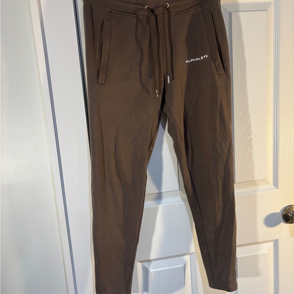 Alphalete Men's Dark Brown Joggers